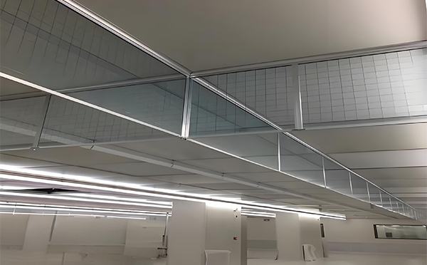 陇西玻璃挡烟垂壁