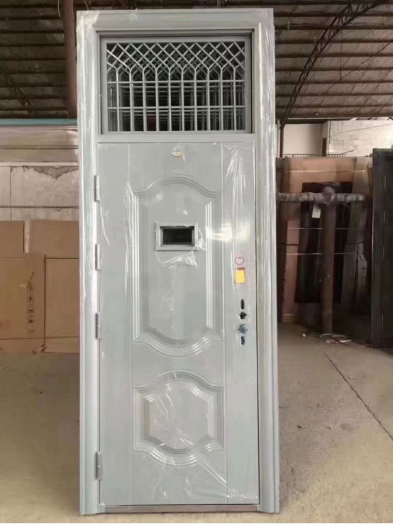 陇西学校教室门