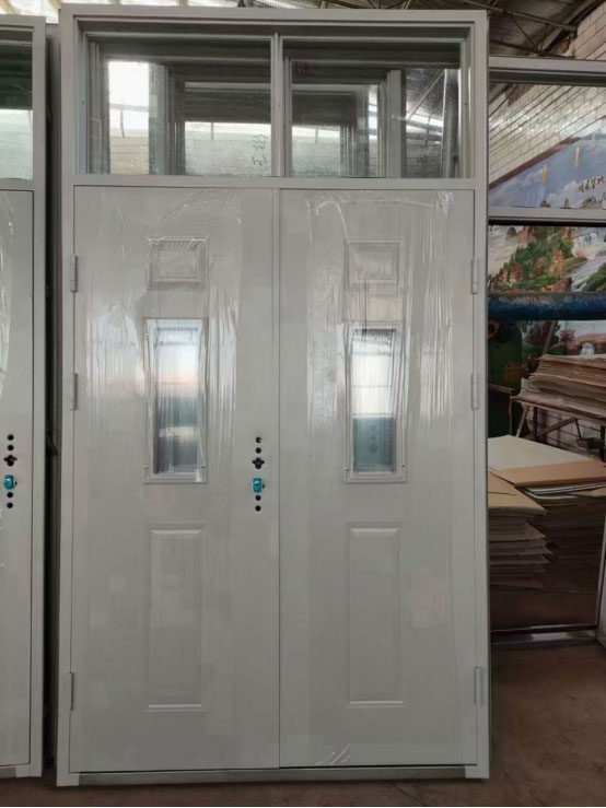 陇西学校教室门